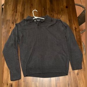 Men’s long sleeve polo sweater